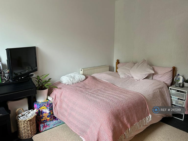 1 bedroom in Stanbury Avenue, Bristol, BS16 (#2117219)