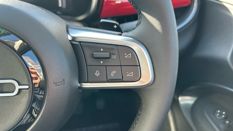 2025 Fiat 600 1.2 MHEV SUV 5dr Petrol Hybrid e-DCT Euro 6 (s/s) (136 ps) SUV Hybrid Automatic