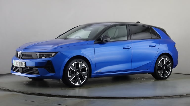 2023 Vauxhall Astra 54kWh Ultimate Hatchback 5dr Electric Auto (156 ps) Hatchback Electric Automatic
