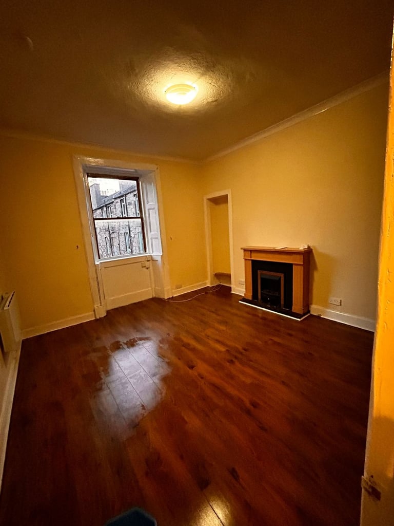 1 Bedroom flat available in Polwarth 