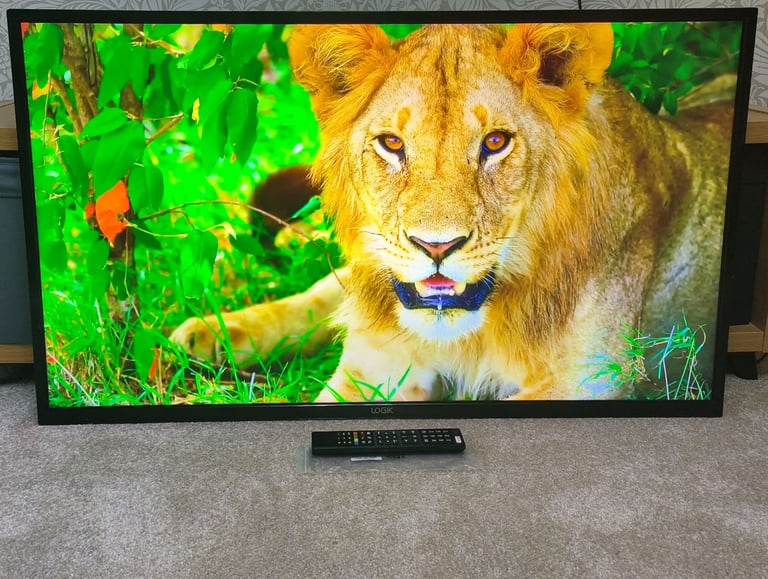 LOGIK 49 inch Smart 4K Ultra HD LED TV Freeview HD DTS TruSurround Sound HDMI USB
