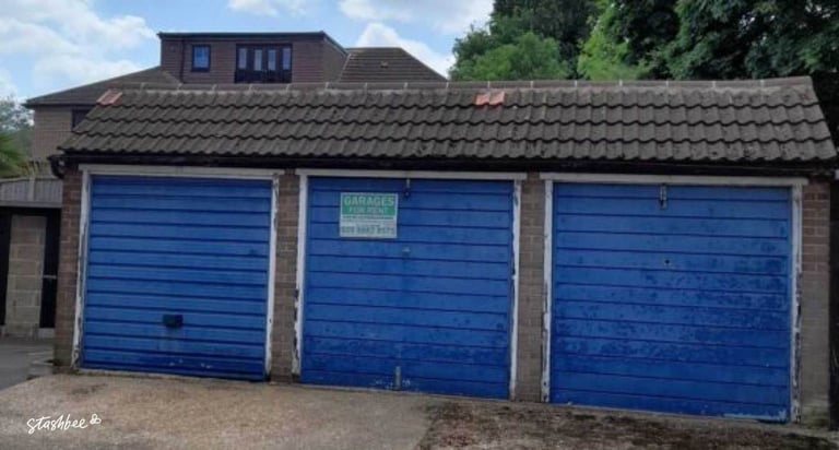 Garage to rent in Hounslow (TW3) | Stashbee