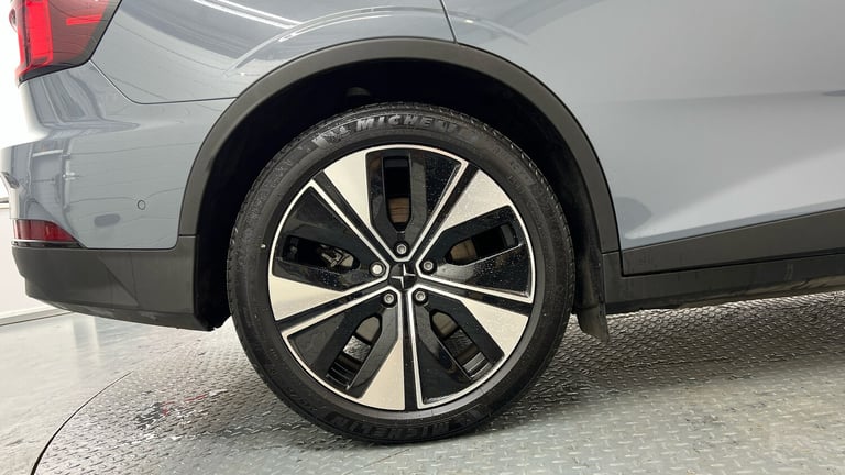 2023 Polestar Polestar 2 POLESTAR PS 2 Polestar 2 Long range Single motor - Plus Hatchback Electr...