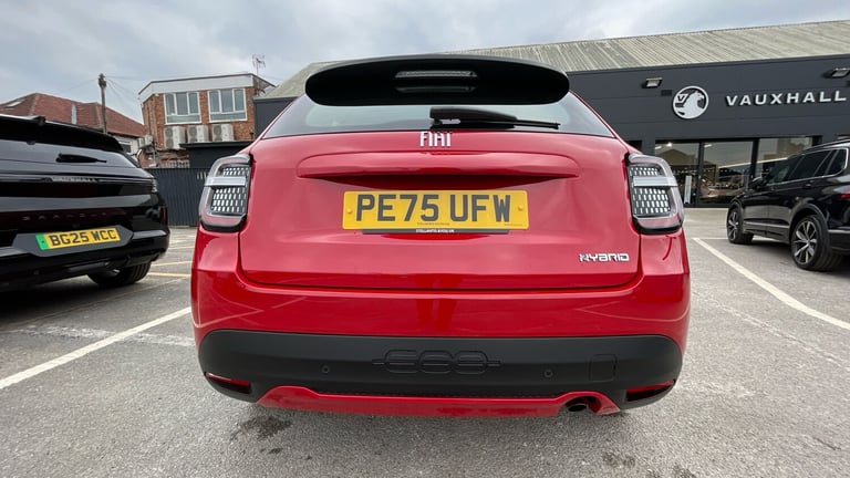 2025 Fiat 600 1.2 MHEV SUV 5dr Petrol Hybrid e-DCT Euro 6 (s/s) (100 ps) SUV Hybrid Automatic