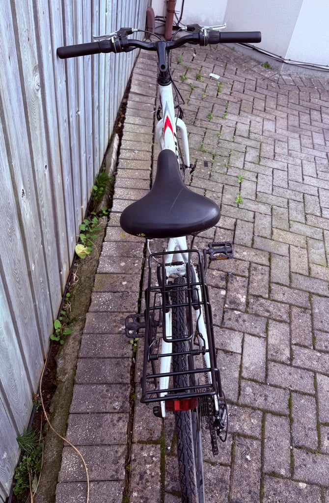 Aluminium road bike 18' frame 