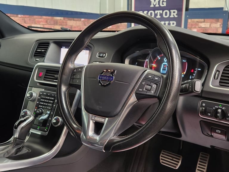 2017 Volvo S60 2.0 D3 R-Design Lux Nav Saloon 4dr Diesel Auto Euro 6 (s/s) (150 ps) Saloon Diesel...