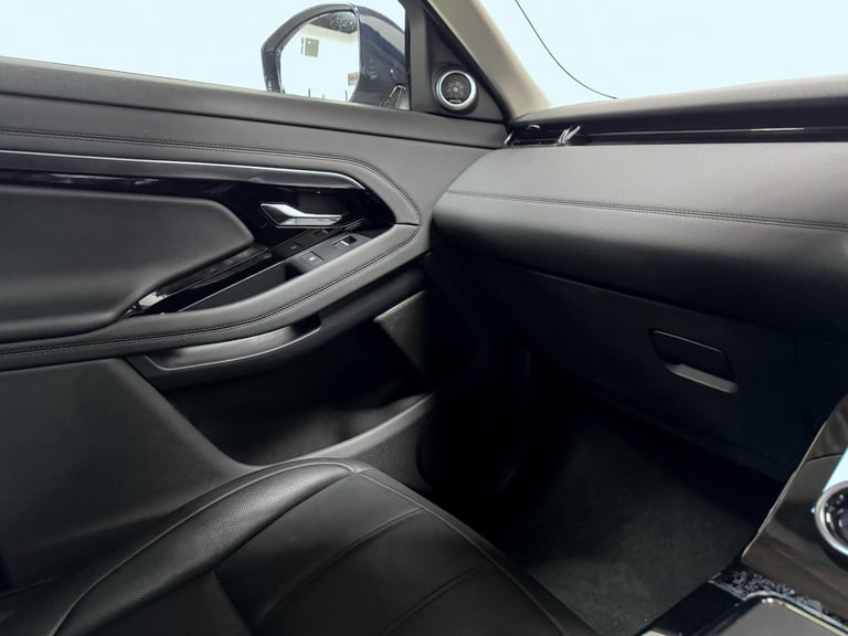 2022 Land Rover Range Rover Evoque 2.0 D200 MHEV R-Dynamic SE SUV 5dr Diesel Auto 4WD Euro 6 (s/s...