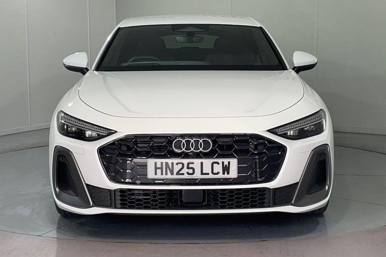  Audi A5 2.0 TFSI S line Saloon 5dr Petrol S Tronic Euro 6 (s/s) (204 ps) Petrol Automatic