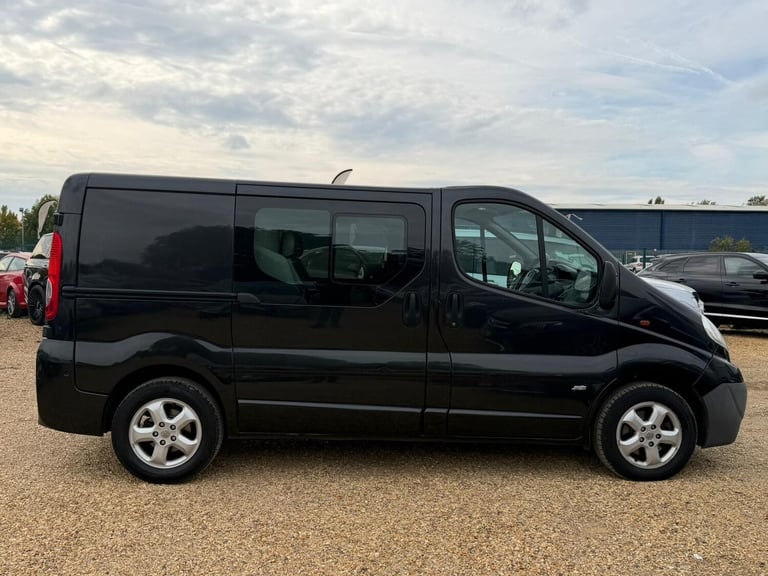  Vauxhall Vivaro 2.0 2900 CDTi Crew Van FWD L1 5dr Diesel Manual