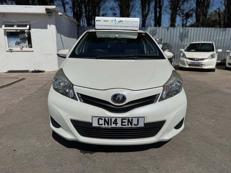 2012 Toyota Vitz YARIS 1.3 5DR AUTO Hatchback Petrol Automatic