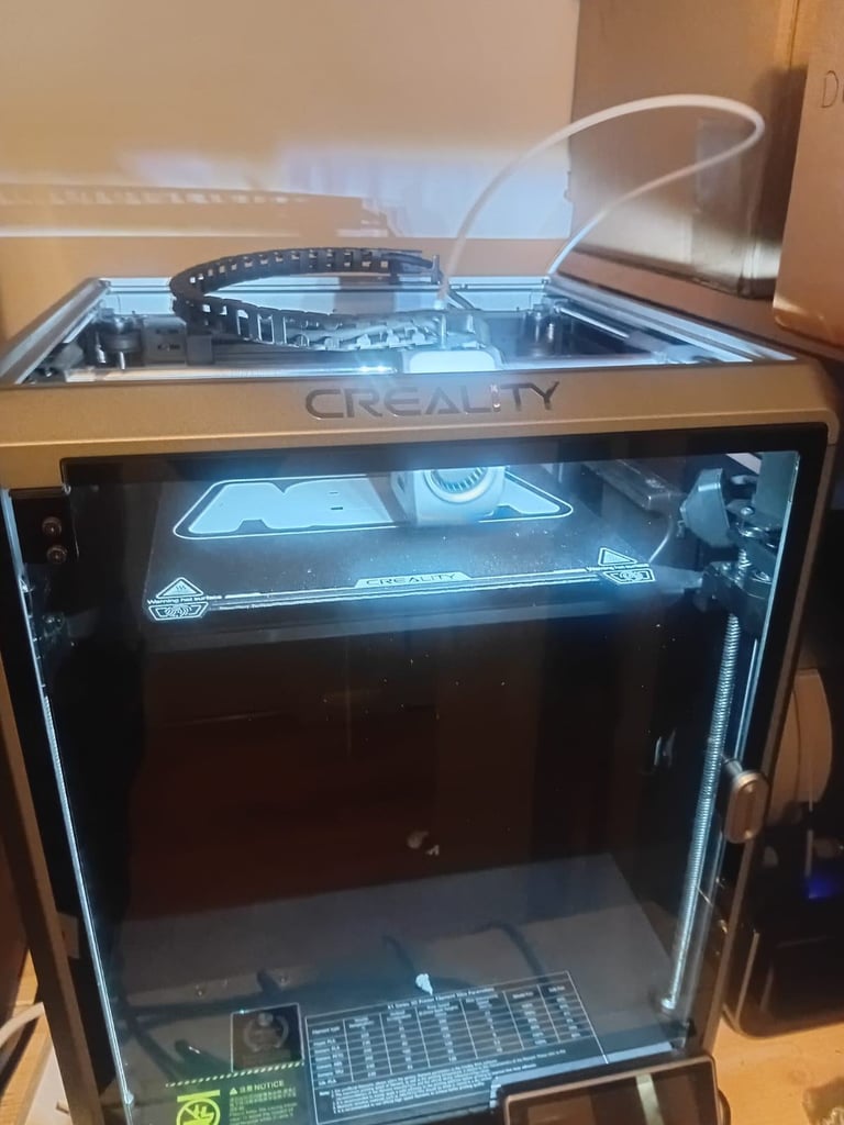 Creality K1 3D printer with CFS multicolour Upgrade Accessory Kit installed - (no CFS unit included)