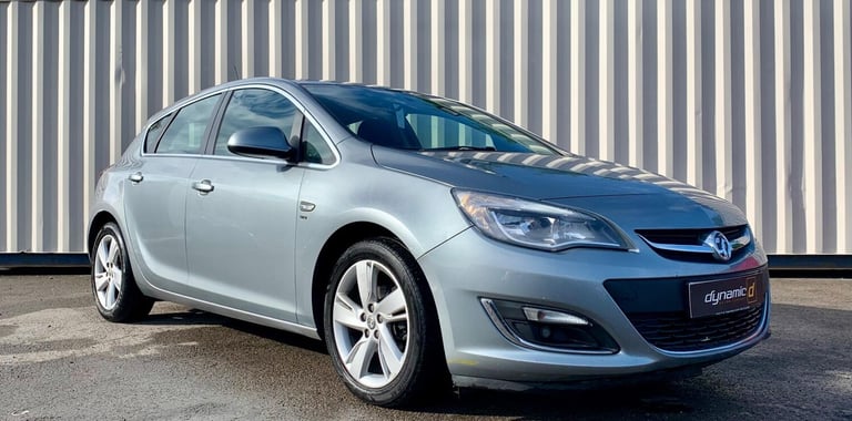 2016 Vauxhall Astra 1.6i SRi Euro 6 5dr HATCHBACK Petrol Manual