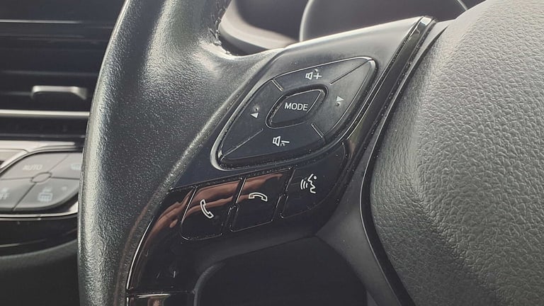  Toyota C-HR 1.8 Hybrid Icon 5dr CVT Hatchback Hybrid Ele Automatic