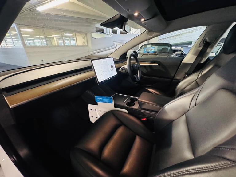 2021 Tesla Model 3 (Dual Motor) Long Range Auto 4WDE 4dr SALOON Electric Automatic