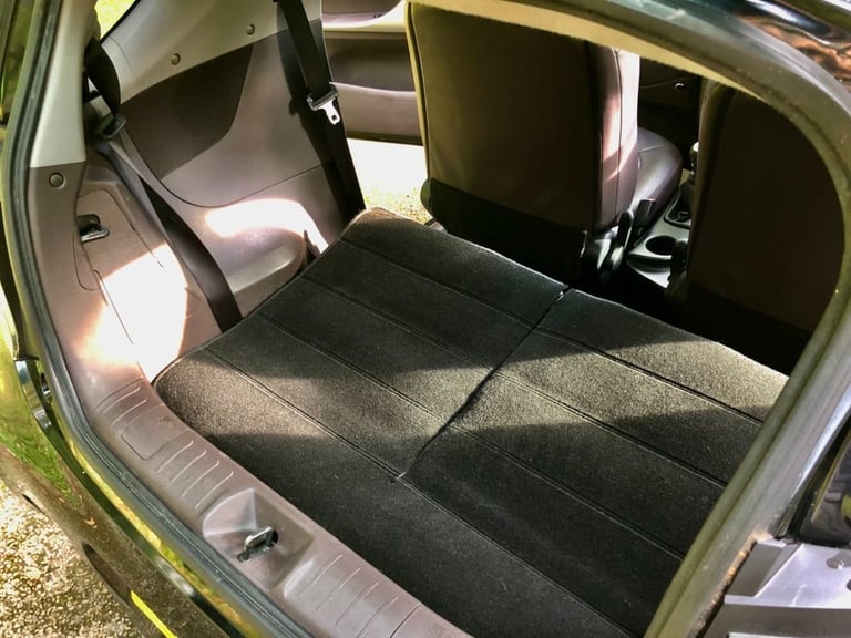 2009 Toyota IQ 1.0 VVT-i 3dr HATCHBACK PETROL Manual