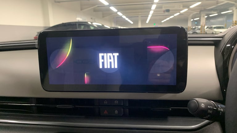 2025 Fiat 600 1.2 MHEV La Prima SUV 5dr Petrol Hybrid e-DCT Euro 6 (s/s) (100 ps) SUV Hybrid Auto...