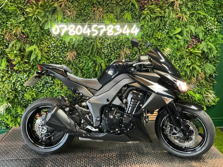image for Kawasaki ZR1000 free delivery 