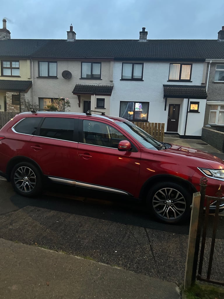 Mitsubishi, OUTLANDER, Estate, 2016, Manual, 2268 (cc), 5 doors