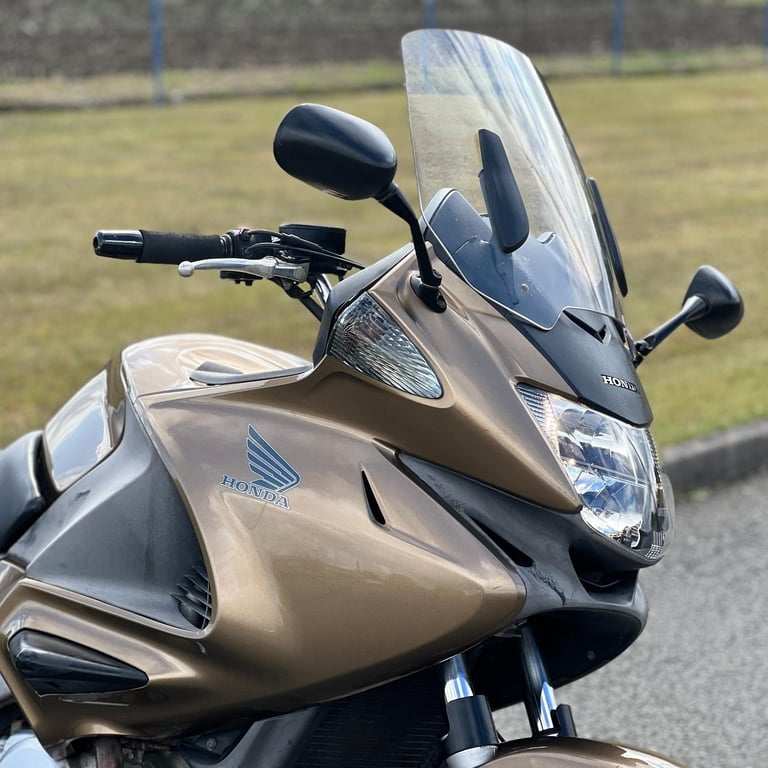 2007 Honda Deauville NT700 ABS Full Luggage Budget Bike MOT & HPI FAST DELIVERY