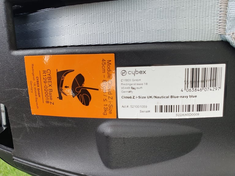 Cybex Cloud Z i-Size Baby Seat and 360 Swivel Isofix Base Z