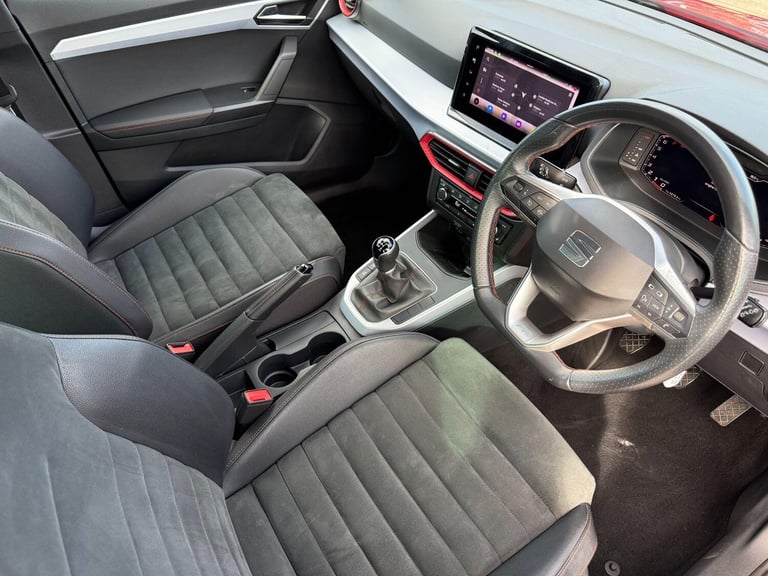 2023 SEAT Arona 1.0 TSI FR Sport SUV 5dr Petrol Manual Euro 6 (s/s) (110 ps) HATCHBACK Petrol Manual