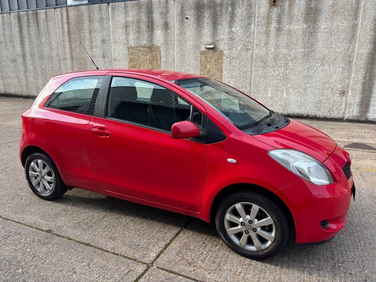 2008 Toyota Yaris 1.0 VVT-i TR 3dr HATCHBACK Petrol Manual