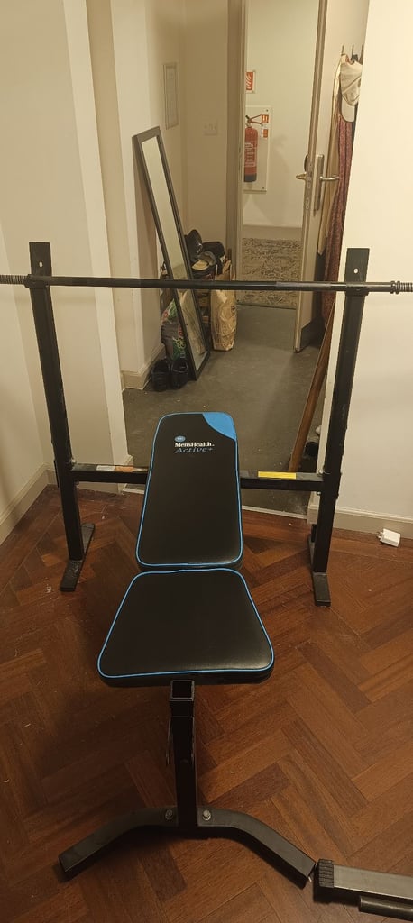 Bench press and Lat Pulldown machine