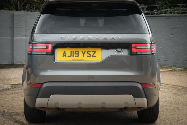 2019 Land Rover Discovery 3.0 SD V6 HSE Auto 4WD Euro 6 (s/s) 5dr ESTATE Diesel Automatic