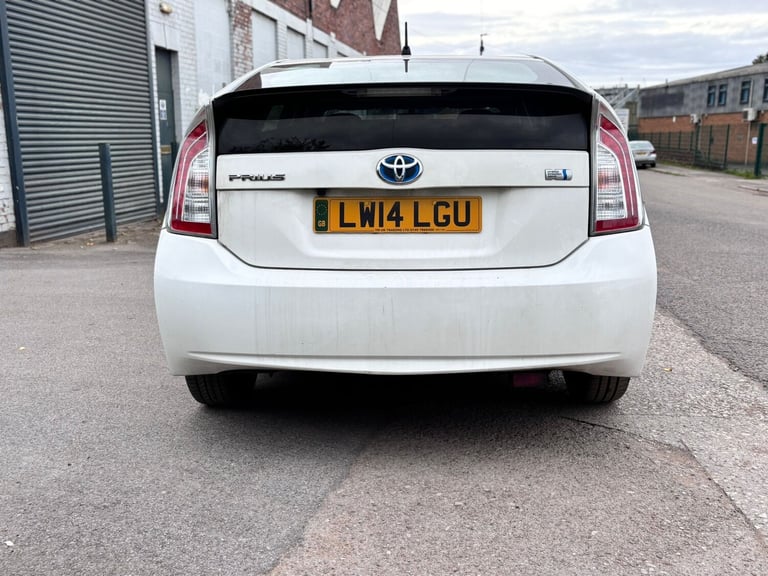 2019 Toyota Prius  HYBRID ELECTRIC Manual