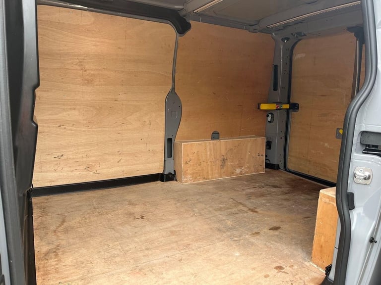 2024 Ford Transit Custom Active 300 L1 SWB 130ps Manual in Grey Matter