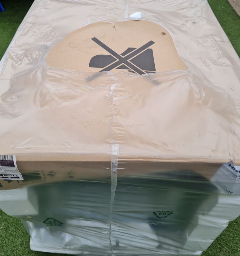 Hisense multifunction single electric oven built-in black 