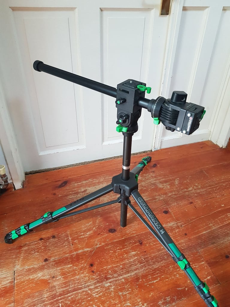 Cullman 2904 Aluminum Camera / Video tripod stand - double mounts - up to 200cm