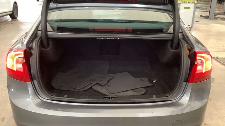 2016 Volvo S60 2.0 S60 Business Edition D4 Auto 4dr Saloon Diesel Automatic