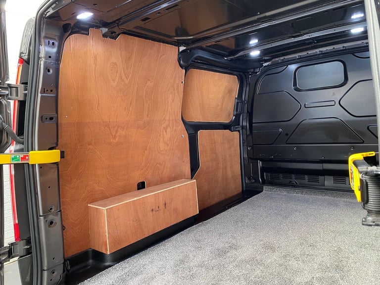 2021 Ford Transit Custom 2.0 280 EcoBlue Limited L1 H1 Euro 6 (s/s) 5dr PANEL VAN Diesel Manual