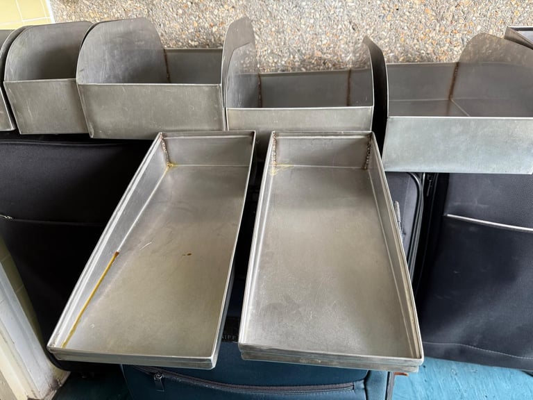 Stainless steel display trays (NO OFFERS!)