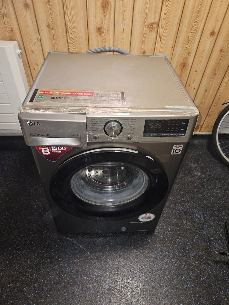 image for Fully functional 9kg washing machine for sale 