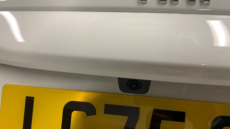 2025 Fiat 600 1.2 MHEV La Prima SUV 5dr Petrol Hybrid e-DCT Euro 6 (s/s) (100 ps) SUV Hybrid Auto...