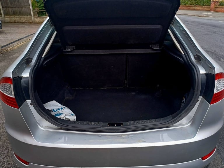 Ford Mondeo 1.8 TDCi 