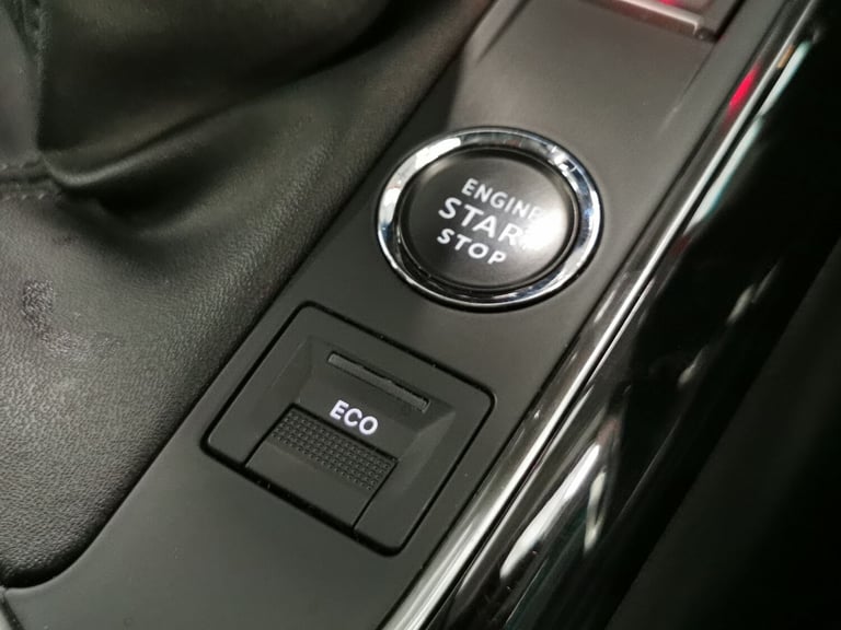 2021 Peugeot 5008 1.5 BlueHDi Allure 5dr HATCHBACK DIESEL Manual