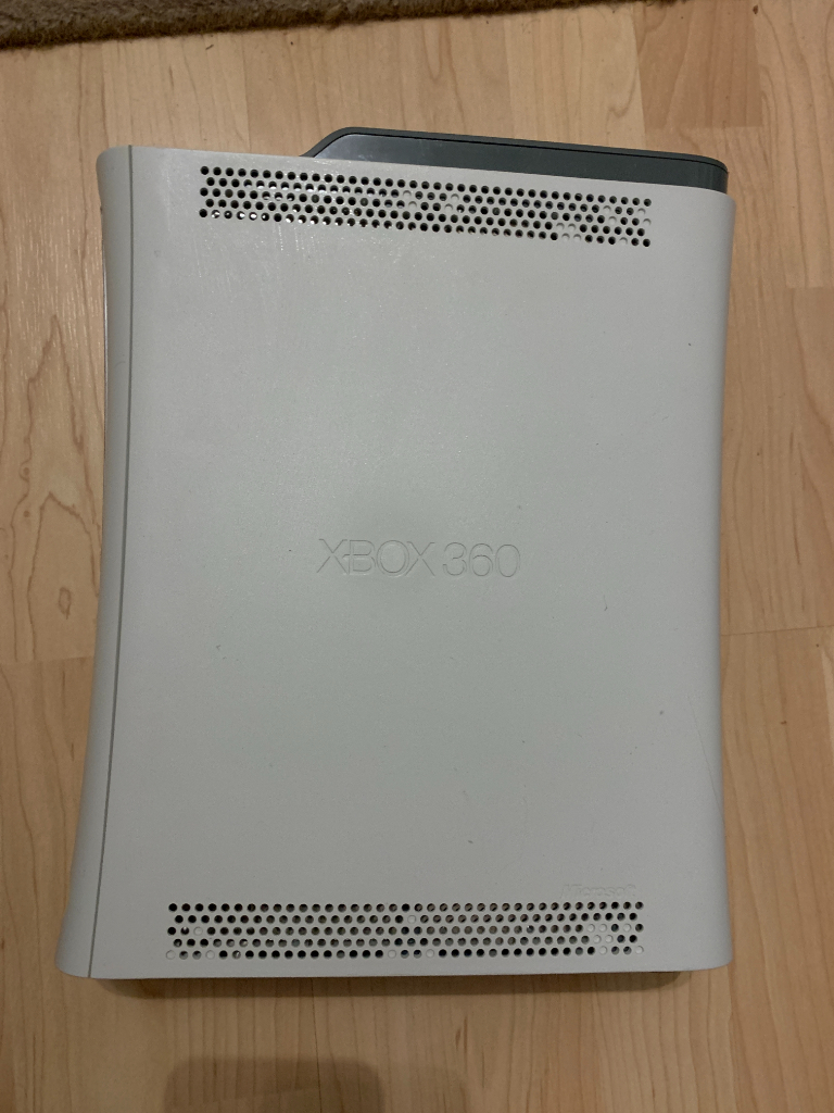 MICROSOFT XBOX 360 CONSOLE