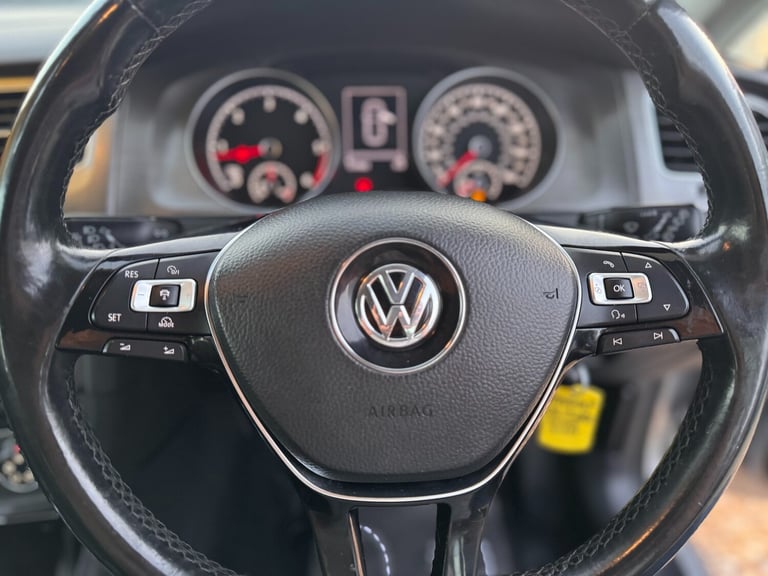 2013 Volkswagen Golf 1.6 TDI 105 SE 5dr HATCHBACK Diesel Manual