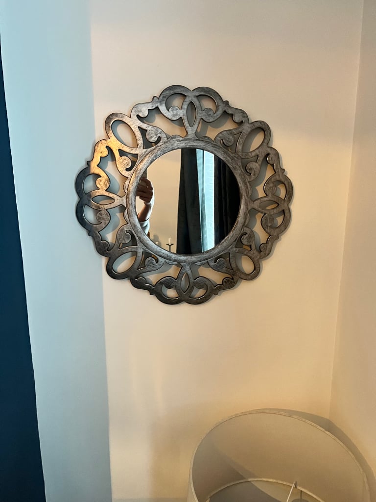 image for Small mirror 