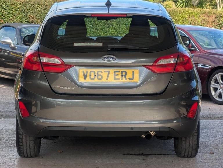 2017 Ford Fiesta 1.1 Ti-VCT Zetec Euro 6 (s/s) 5dr HATCHBACK Petrol Manual