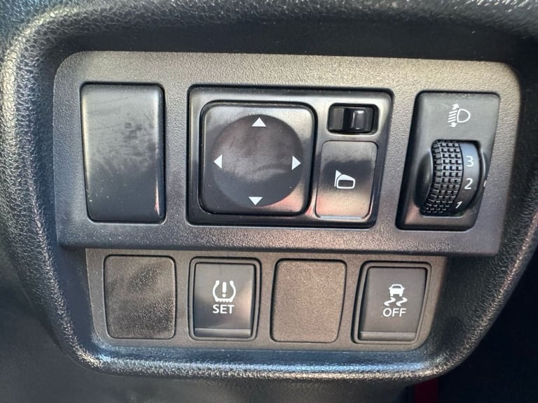 2014 64 NISSAN JUKE 1.6 VISIA SUV 5DR PETROL MANUAL EURO 5 (94 PS)