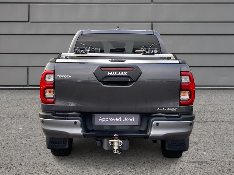 2025 Toyota Hilux Invincible X D/Cab Pick Up 2.8 Hybrid 48V Auto Double Cab Pick-up Diesel Automatic