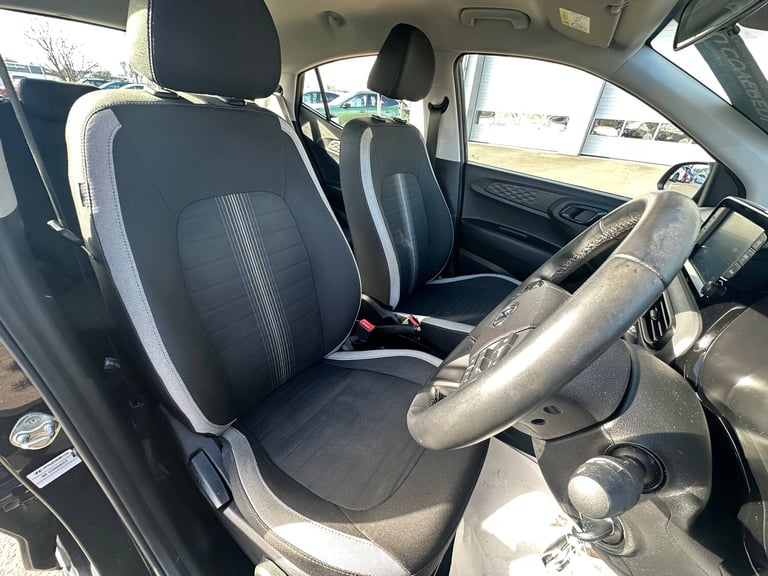 2022 Hyundai i10 1.0 MPi SE Connect 65ps 5dr Hatchback PETROL Manual