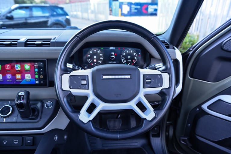 2021 Land Rover Defender 90 2.0 P300 X-Dynamic SE SUV 3dr Petrol Auto 4WD Euro 6 (s/s) (300 ps) S...