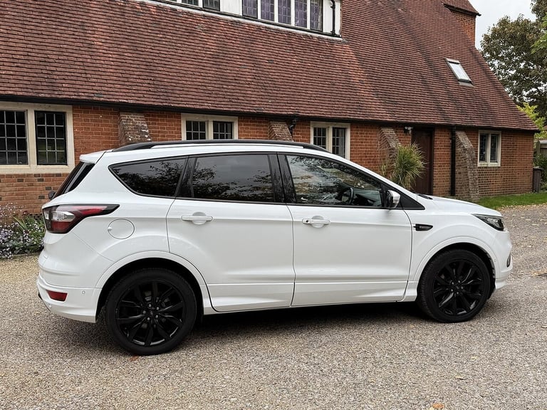 2018 Ford Kuga 1.5 TDCi ST-Line X 5dr 2WD HATCHBACK DIESEL Manual