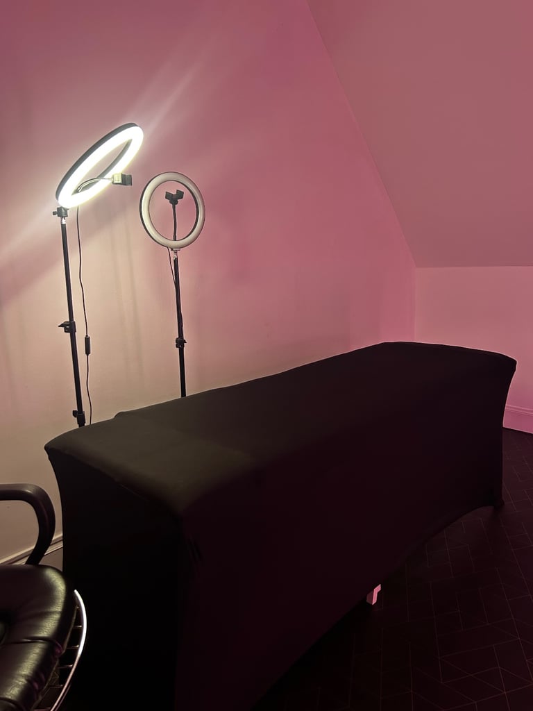 Lash/Brow/Beauty Room To Rent - Central Glasgow (Flexible Terms, Fully Equipped)