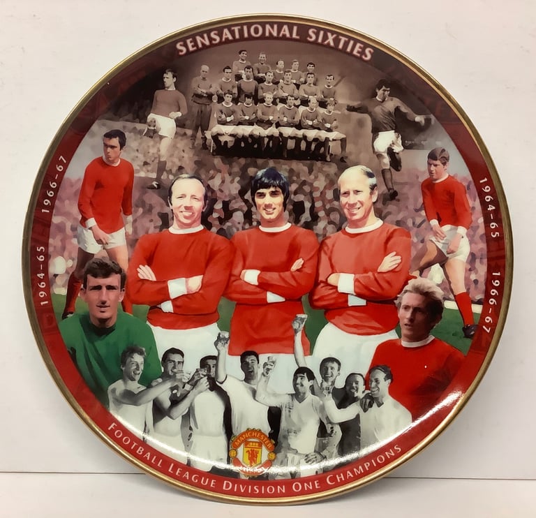 Wanted Manchester United Football Memorabilia Badges Rosettes Pennants Autographs Shirts Programmes